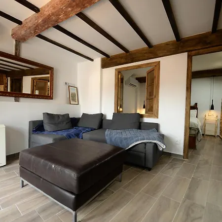 Apartamento Vivienda Uso Turístico Alojería *